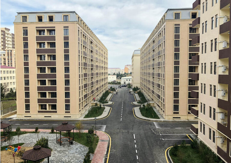 Sumqayıtda_yaşayış_kompleksi