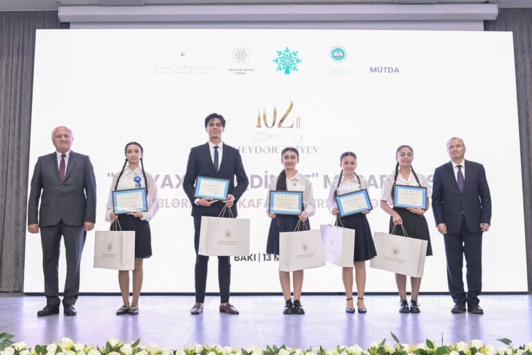 499734992_1232525601550184_3294940663819420205_n