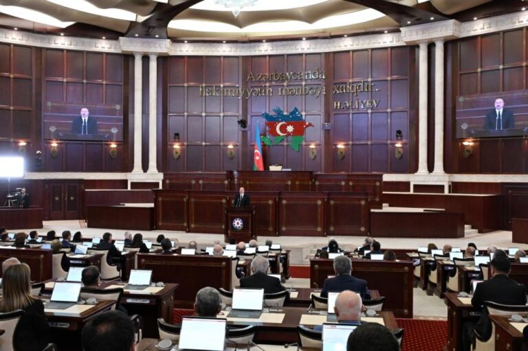 1esas-WhatsApp Image 2024-09-23 at 19.05.19_1727106131