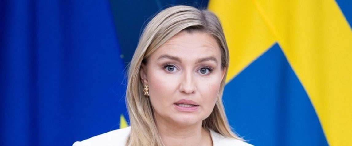 Ebba-Busch-foto-N.-Andersson-Regeringskansliet-1146x476