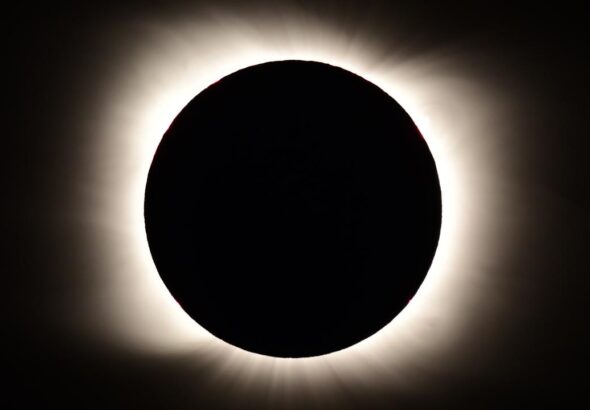 gunes-tutulmasi-afp-1477345