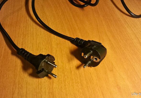 kakie-rozetki-v-tailande-01