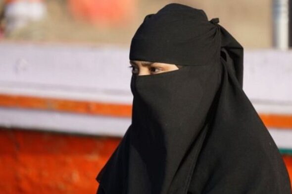 nikab_musulmanka2-696x391
